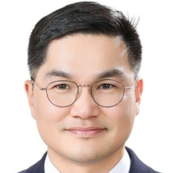 신치범 건양대 군사학과 교수