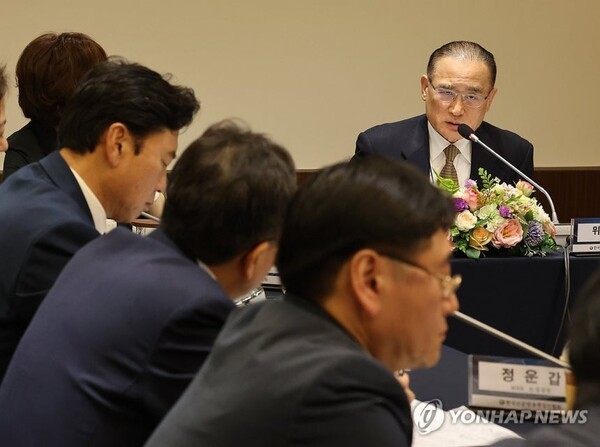 위성락 국가안보실장이 17일 서울 중구 한국프레스센터에서 한국신문방송편집인협회 주최로 열린 초청 간담회에서 발언을 하고 있다. 2025.9.17 /연합뉴스