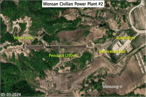 The second power plant was built in Shinsong Town, Wonsan, 5km away from the first power plant. Water is drawn underground and basin-changing electricity is produced. /Image: WorldView-3
