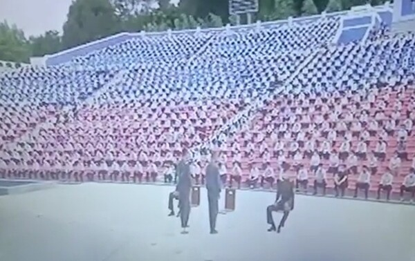 평양시의 한 중학교 학생들이 한국 드라마를 시청한 죄로 공개재판을 받고 있다. /샌드연구소 제공