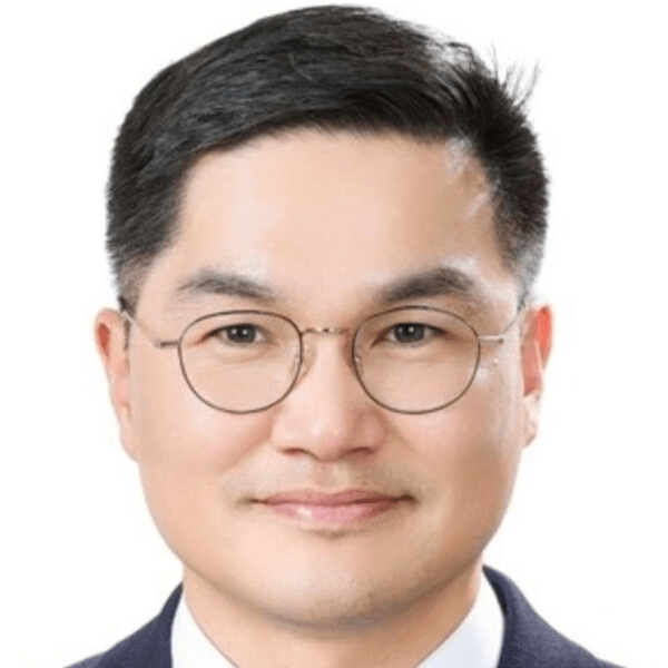 신치범 건양대 군사학과 교수 / (사)미래학회 기획이사